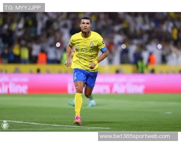 利雅得胜利首战告捷菲利克斯荣膺全场最佳球员称号